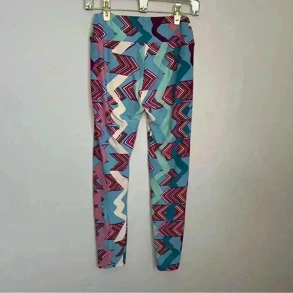 Lularoe Leggings, Chevron Arrow Pattern, OS, Fits Small, EUC - Picture 2 of 4